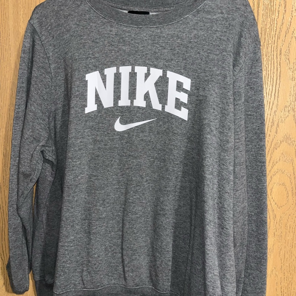 Nike crewneck
